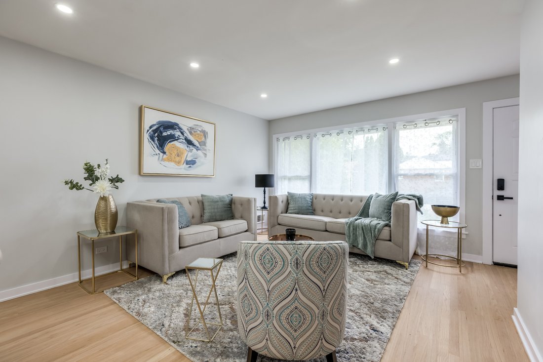 House in Skokie, Illinois, United States 4 - 18535005