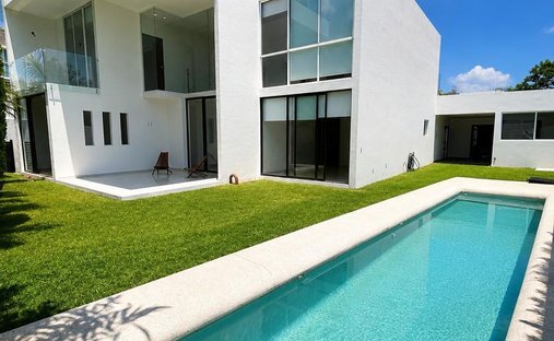 Casa en Cuernavaca, Morelos, México 1
