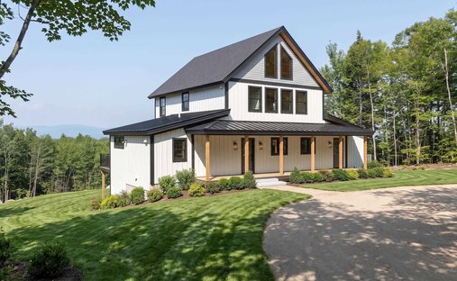 House in Ossipee, New Hampshire, United States 1
