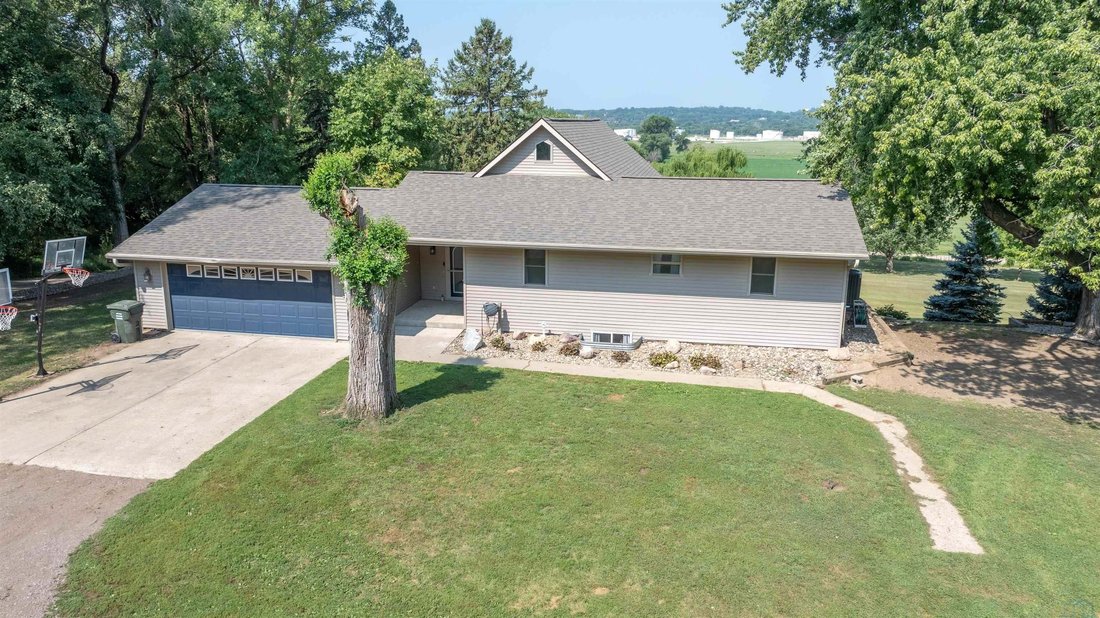 House in Sioux City, Iowa, United States 5 - 18533613