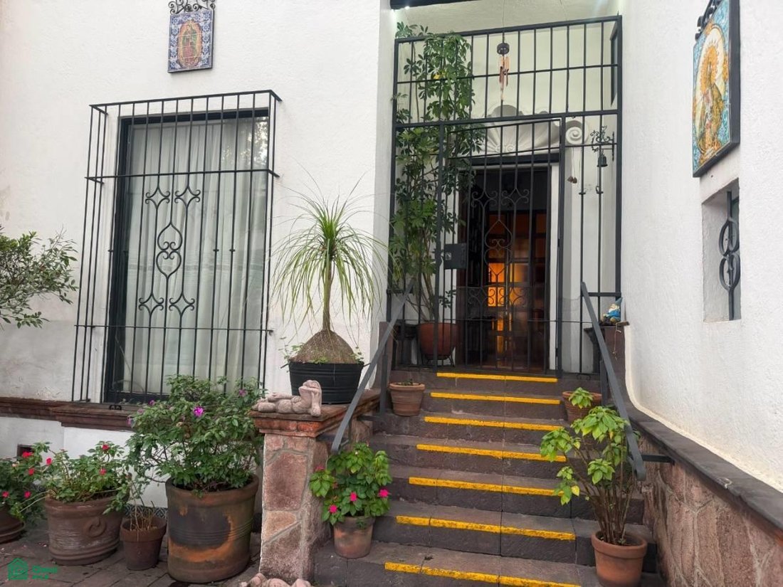 House in Santa Catarina Yecahuitzotl, Mexico City, Mexico 2 - 18098353