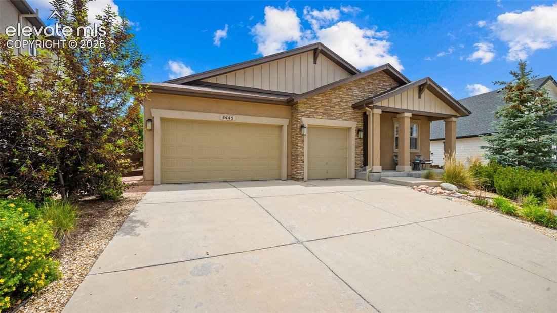 House in Colorado Springs, Colorado, United States 2 - 18420721