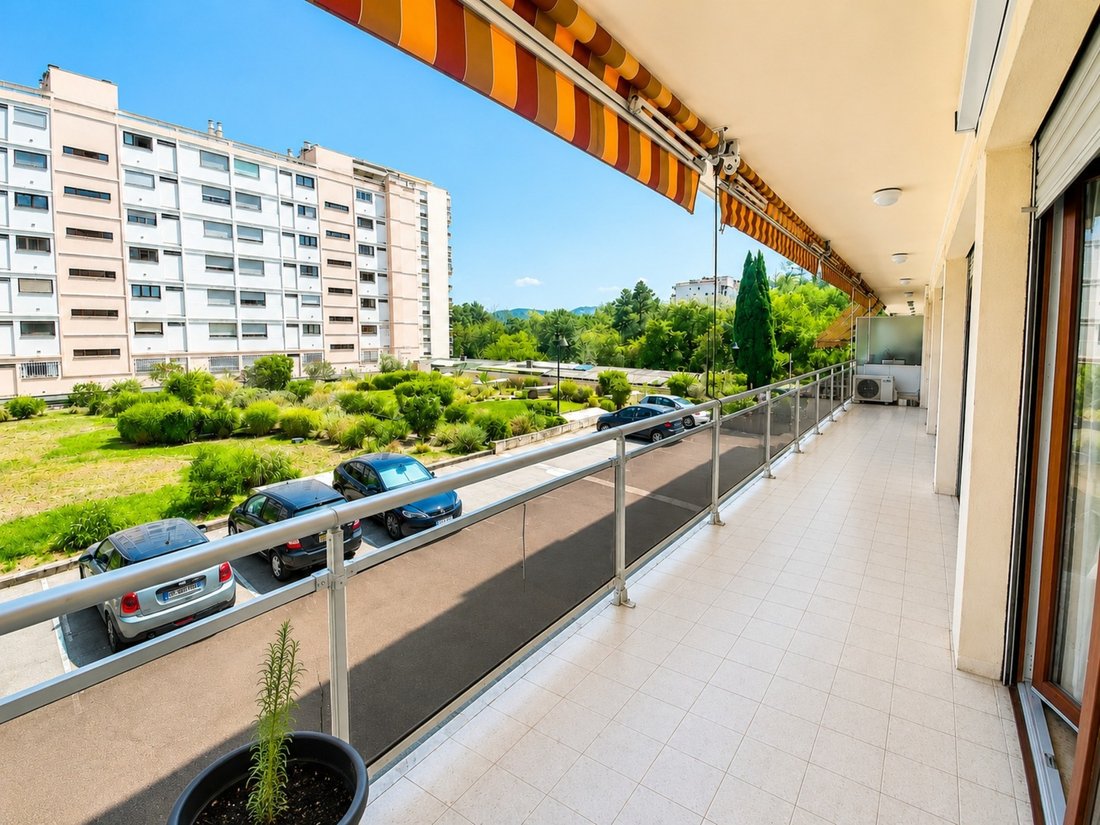 Apartment in Granettes-Jauberte-Sainte Anne, Aix-en-Provence, France 2 - 18533494