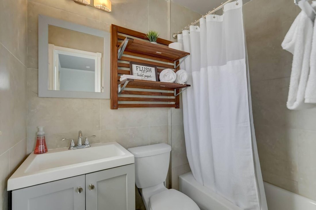 House in Fort Lauderdale, Florida, United States 4 - 18536113