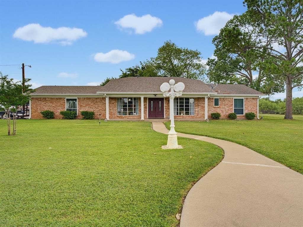 Farm Ranch in Bridgeport, Texas, United States 1 - 18535786