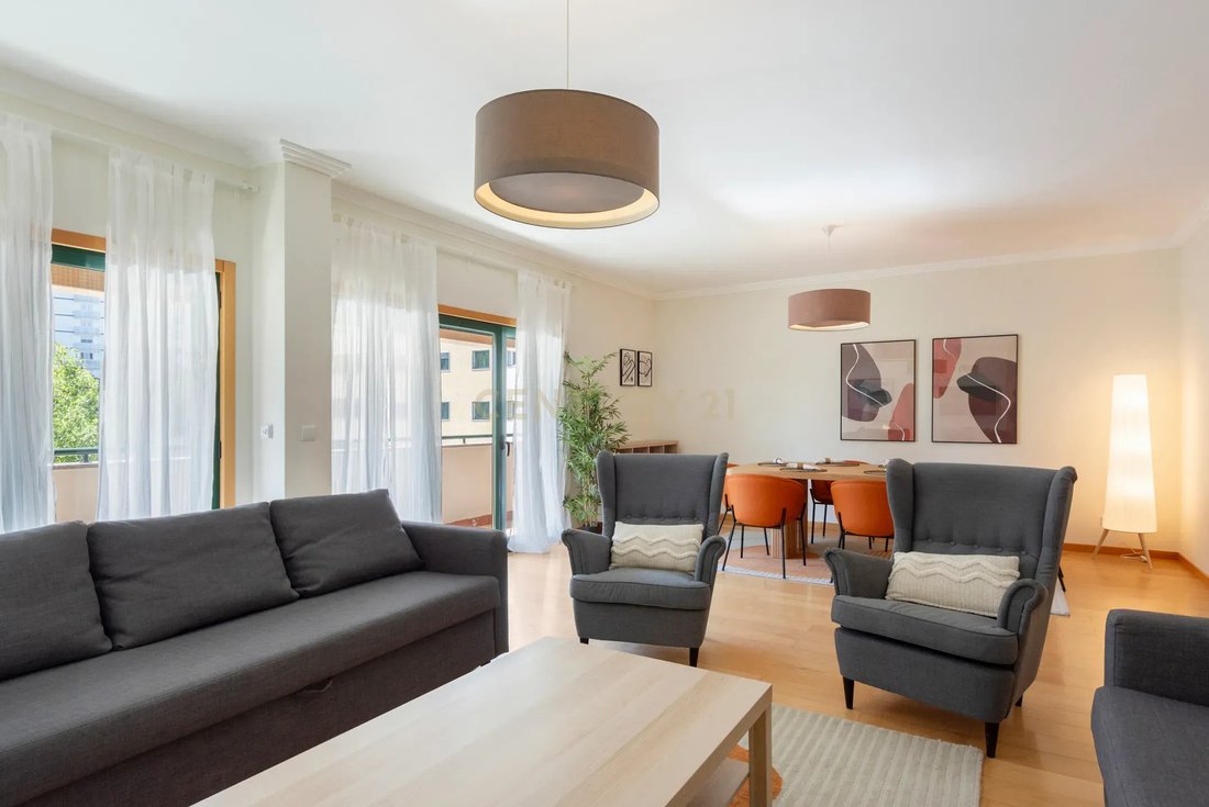 Apartment in Paco de Arcos, Lisbon, Portugal 3 - 18535817