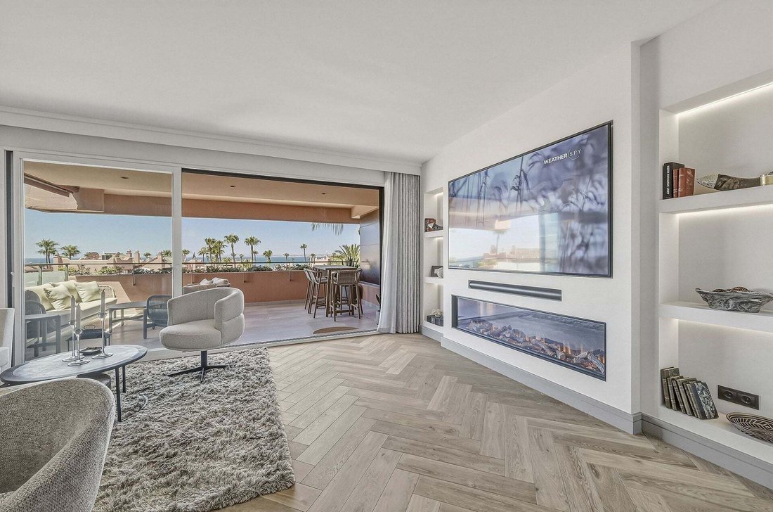 Penthouse in Gualdalmansa, Estepona, Andalusia 5 - 18533956