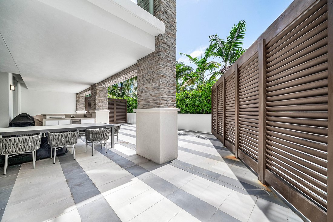 Condo in Boca Raton, Florida, United States 5 - 18536208