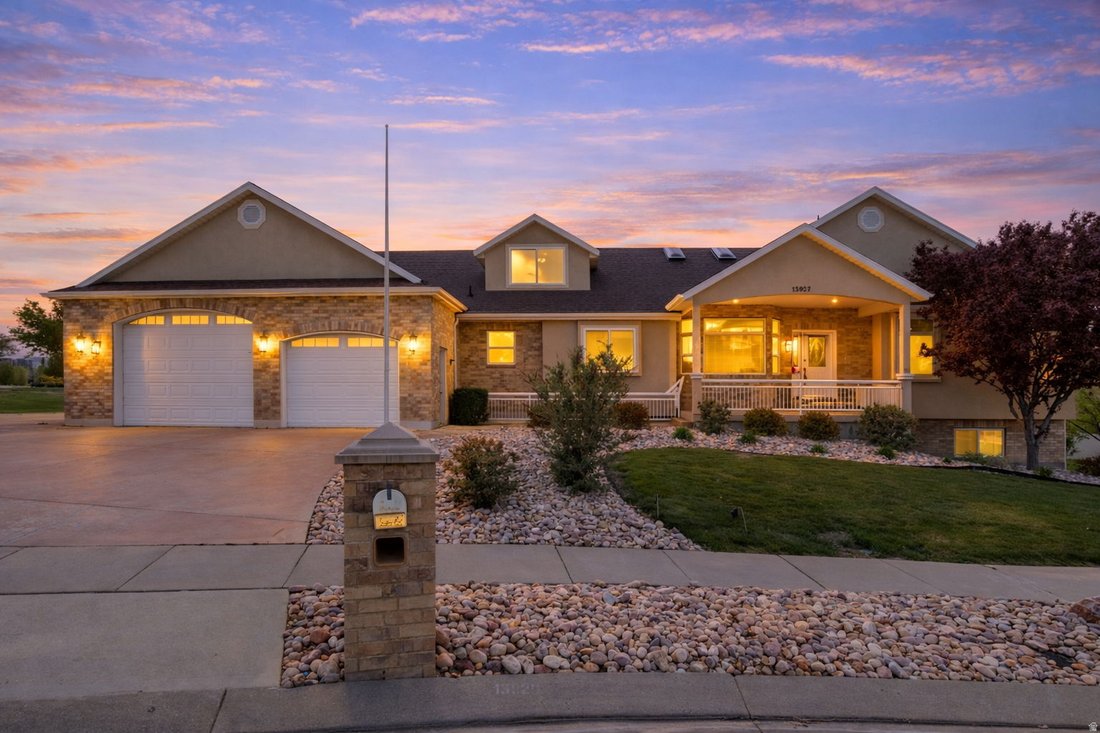 House in Draper, Utah, United States 2 - 18535077