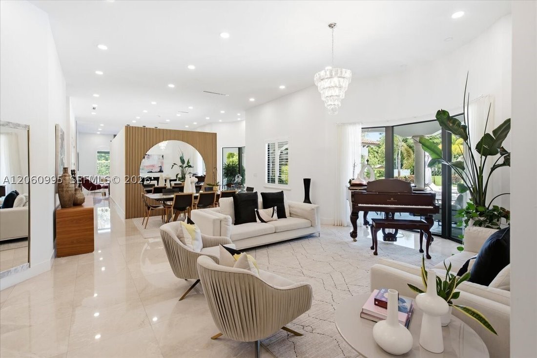 House in Miami, Florida, United States 5 - 18532356
