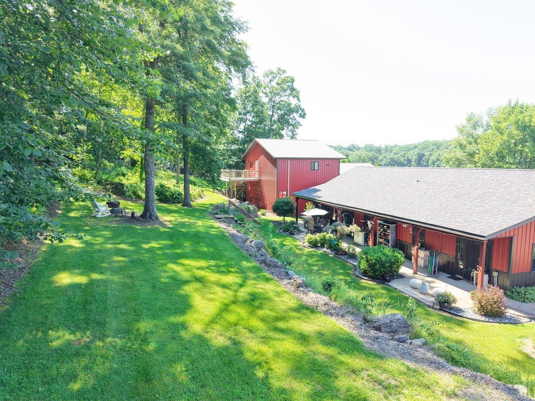 House in Viroqua, Wisconsin, United States 4 - 18534494