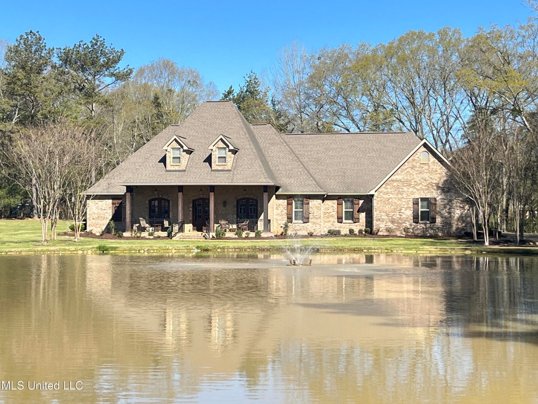 House in Florence, Mississippi, United States 1 - 18534709