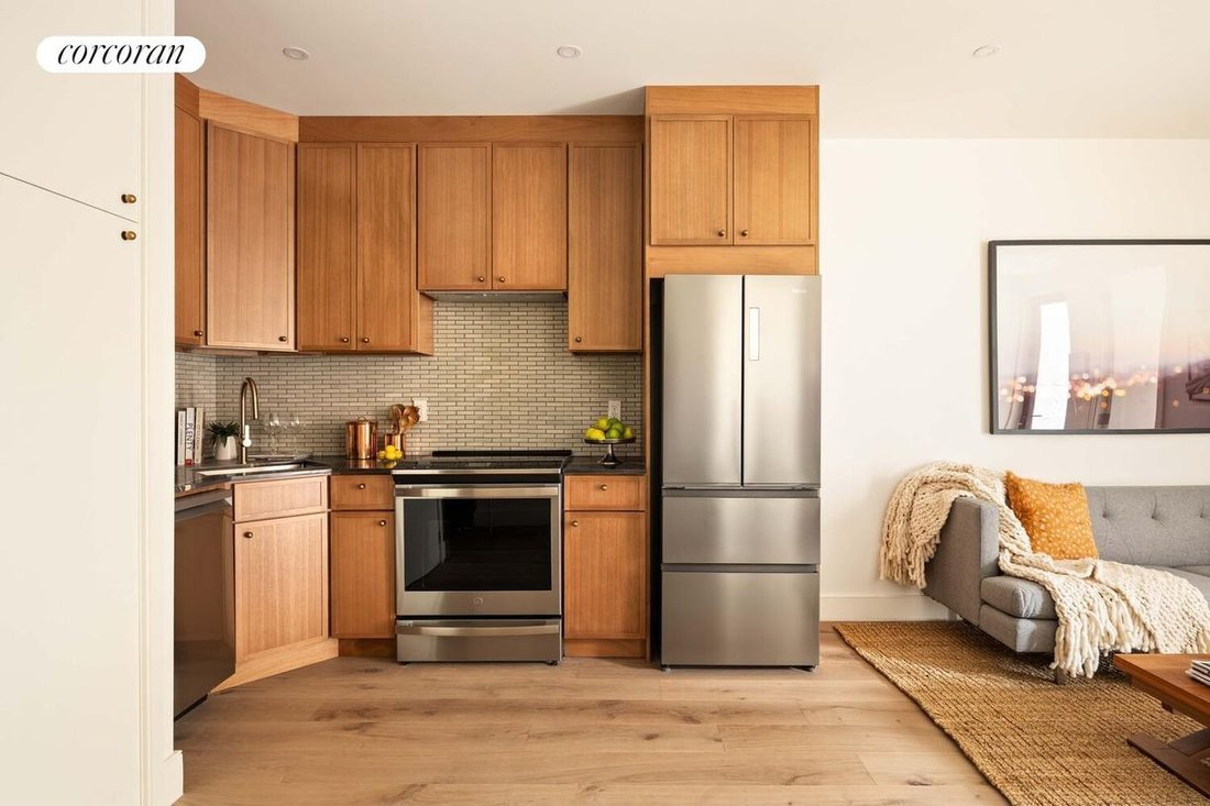 Condo in New York, New York, United States 3 - 18372289