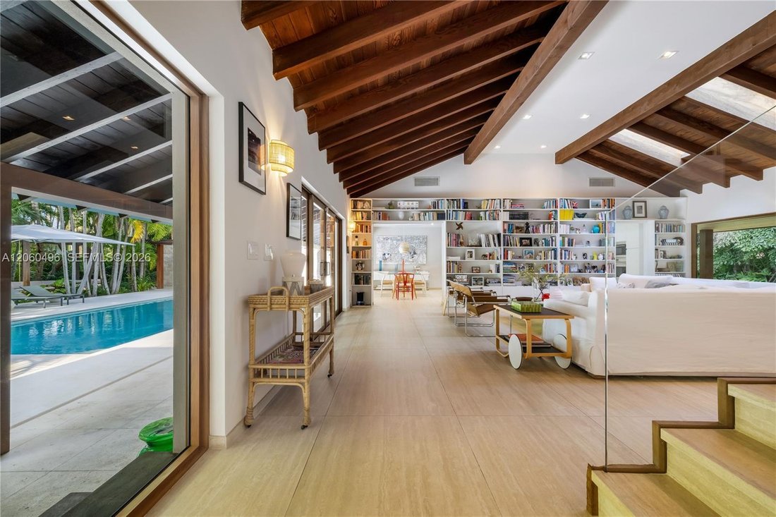 House in Miami, Florida, United States 4 - 18536093