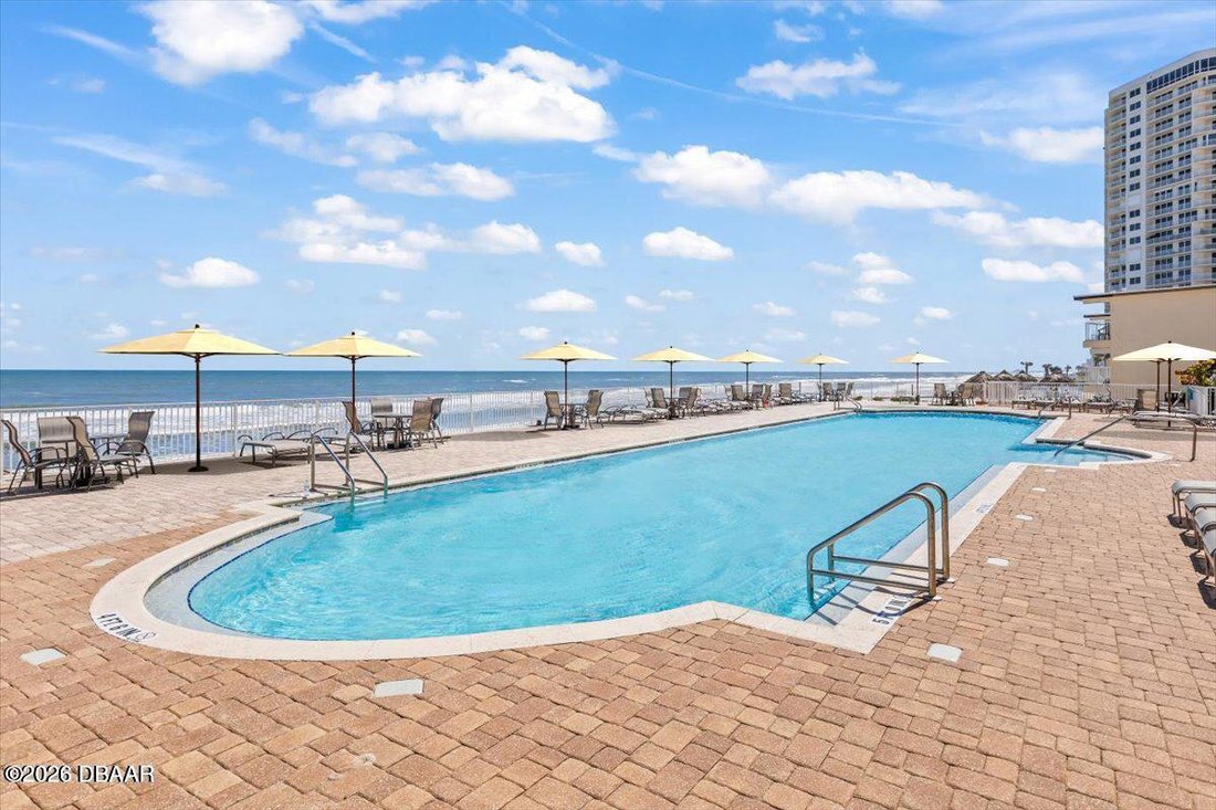 Condo in Daytona Beach, Florida, United States 3 - 18532543