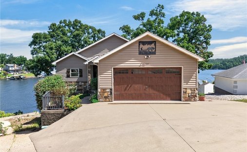 House in Camdenton, Missouri, United States 1