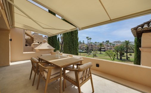 Penthouse in Estepona, Andalusia, Spain 1
