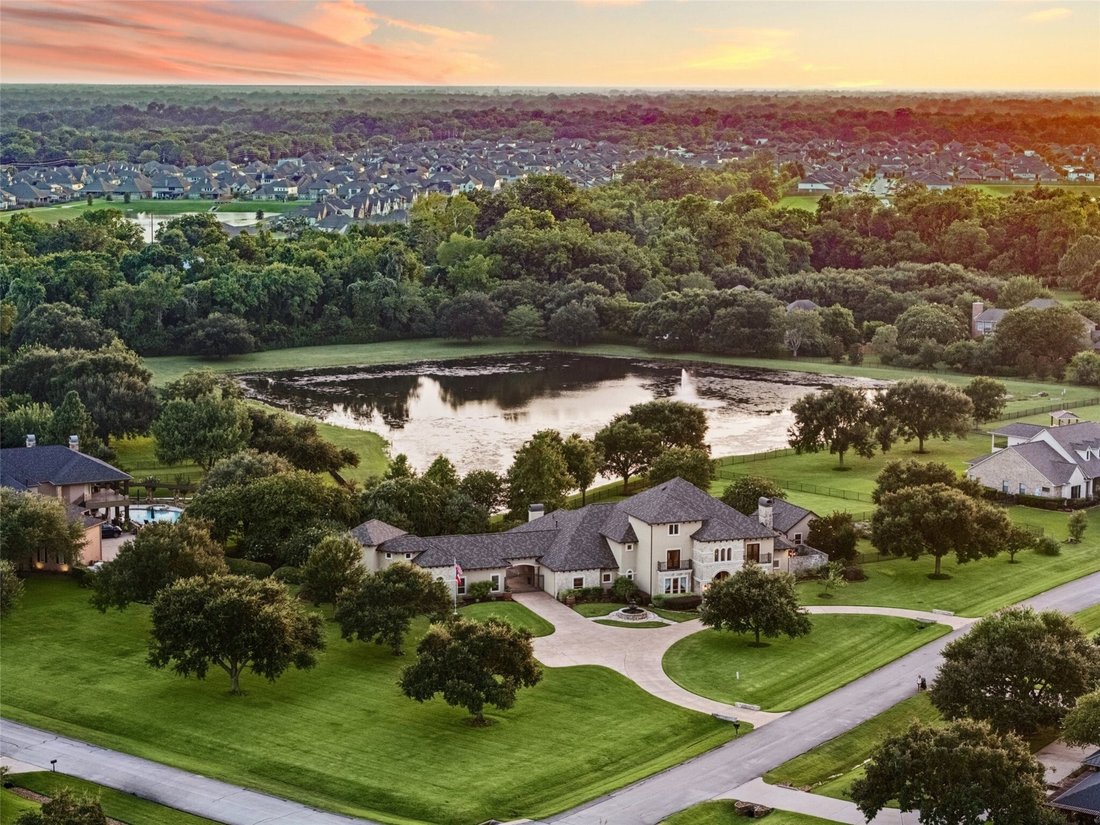House in Richmond, Texas, United States 5 - 18530555