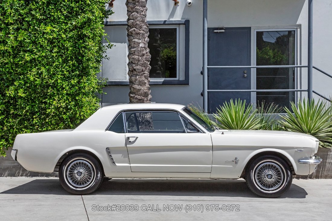Ford Mustang in Los Angeles, CA 4 - 18536186