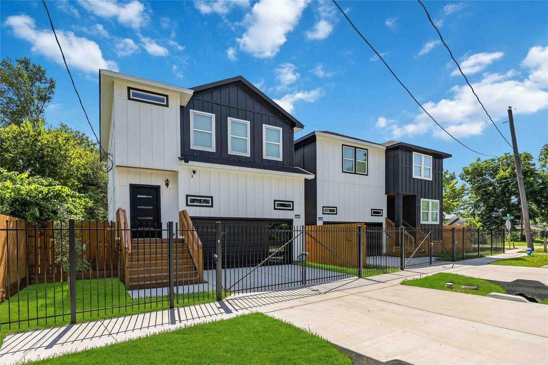 Houston, Texas, United States 3 - 18535746