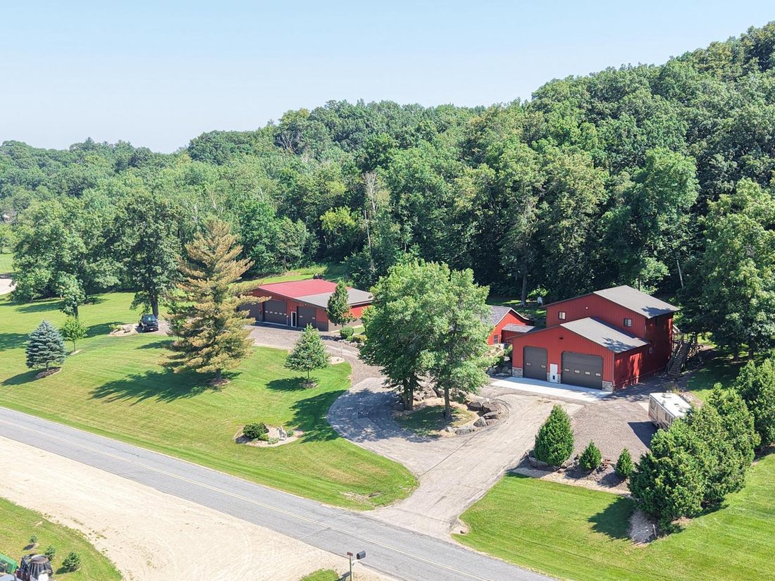 House in Viroqua, Wisconsin, United States 2 - 18534494