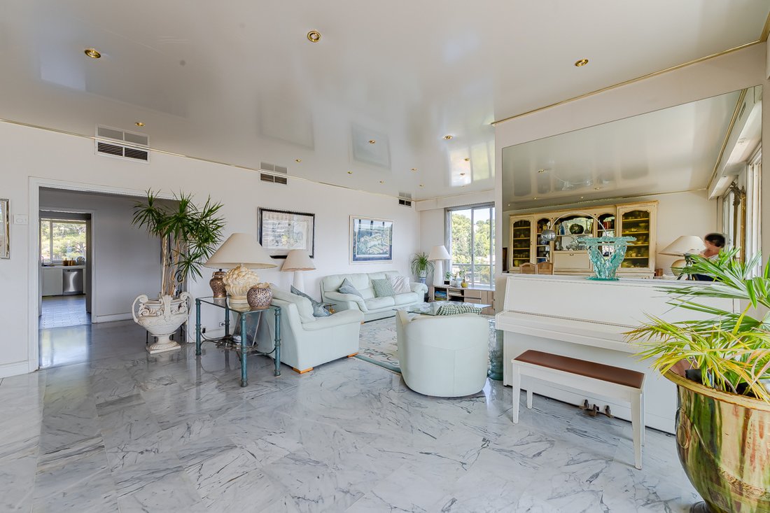 Apartment in Pointe Rouge, 8e Arrondissement, Marseille 5 - 18532816