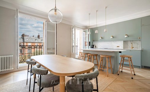 Appartamento a Paris 8e Arrondissement, Parigi, Francia 1