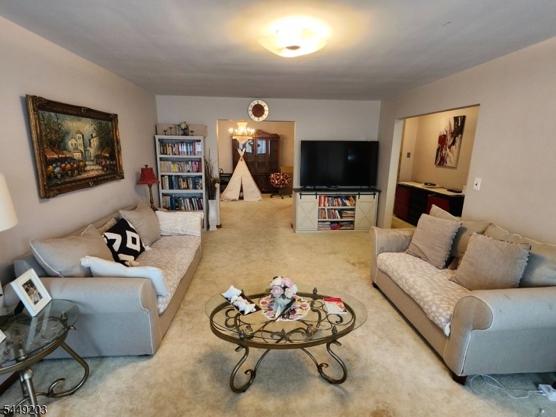 Apartment in North Arlington, New Jersey, United States 4 - 18533360