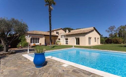 Villa in Village Sud, Canet-en-Roussillon, France 1