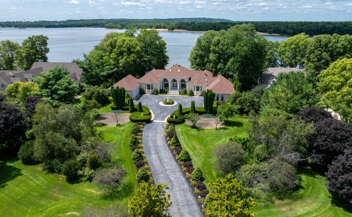 House in Cordova, Illinois, United States 1