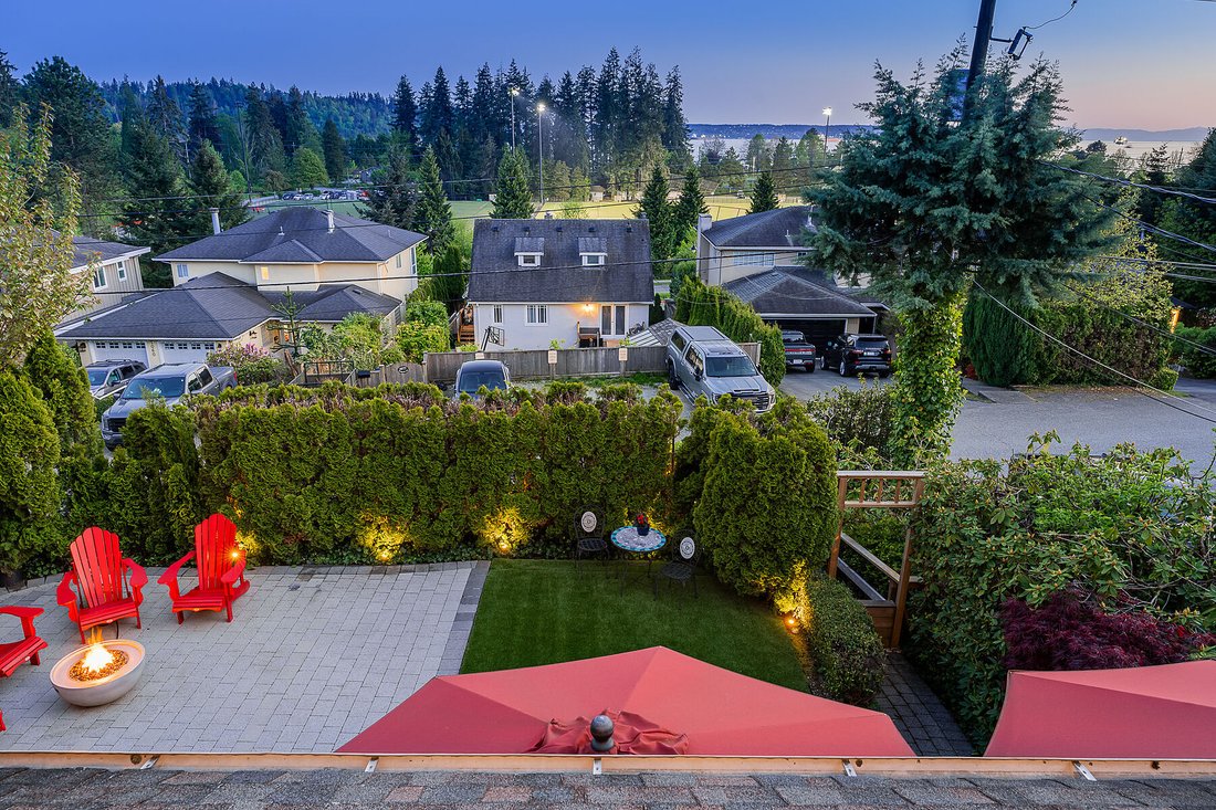 House in West Vancouver, British Columbia, Canada 4 - 18533841