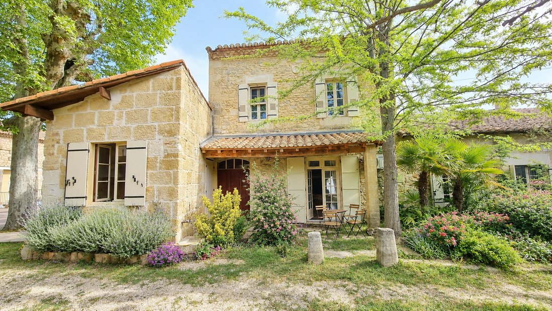 Estate in Arrondissement of Nimes, Occitania, France 3 - 16334203