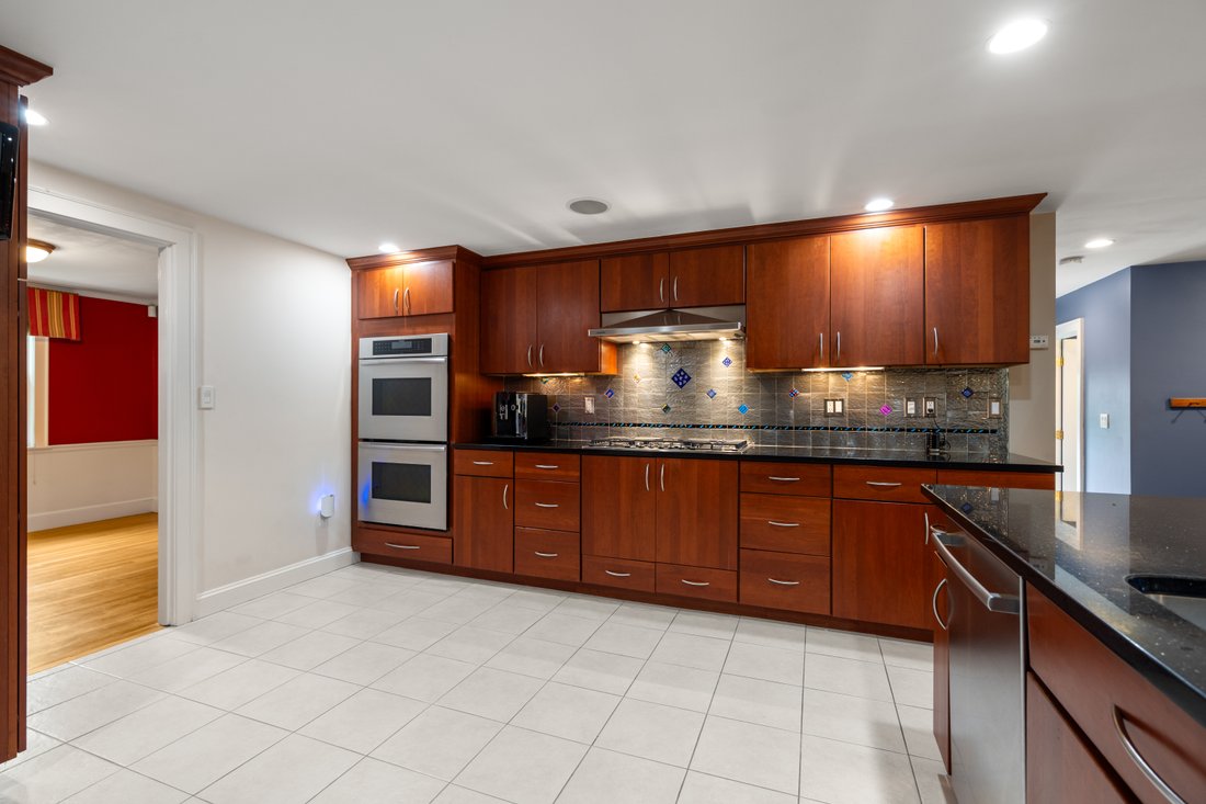 House in Wellesley, Massachusetts, United States 5 - 18533183