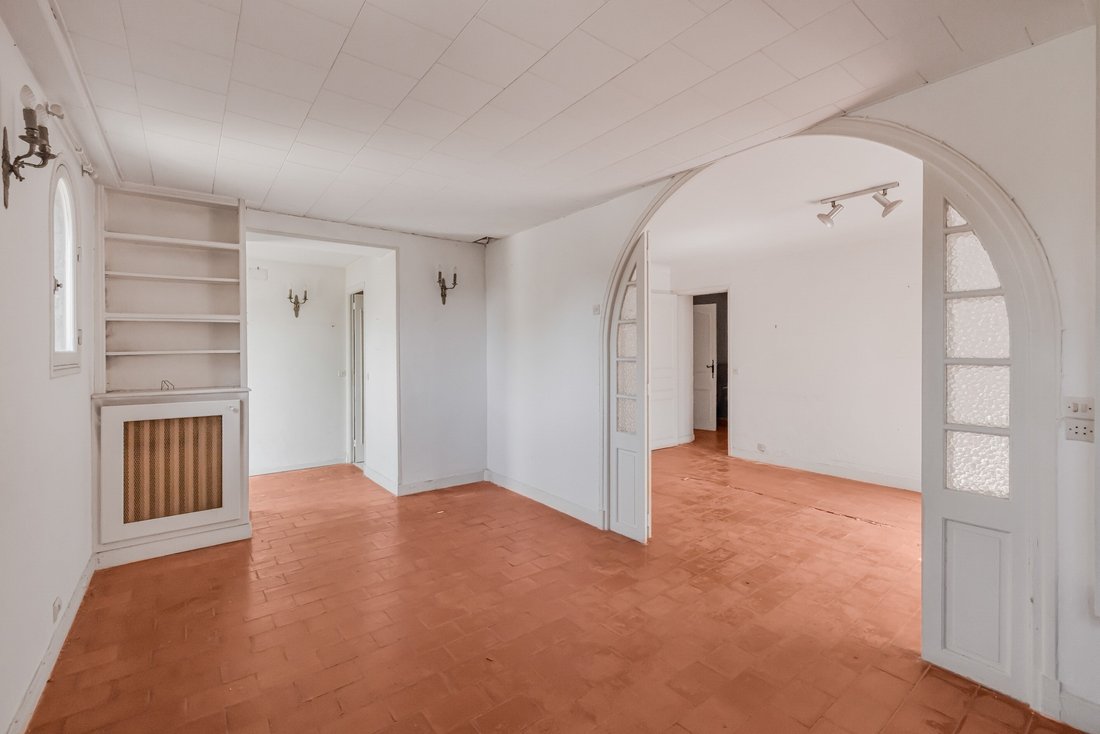 House in Saint Nicolas, Cannes, France 5 - 18533897