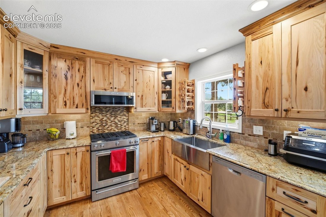 House in Cascade-Chipita Park, Colorado, United States 5 - 18051154