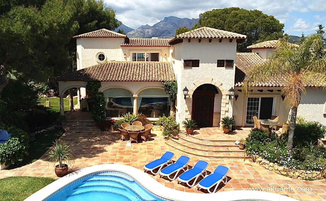 Villa in l'Alfas del Pi, Valencian Community, Spain 4 - 18532548
