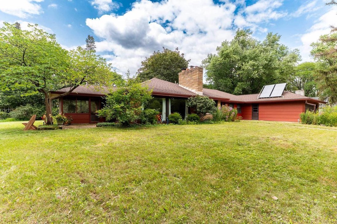 House in Fitchburg, Wisconsin, United States 1 - 18532342