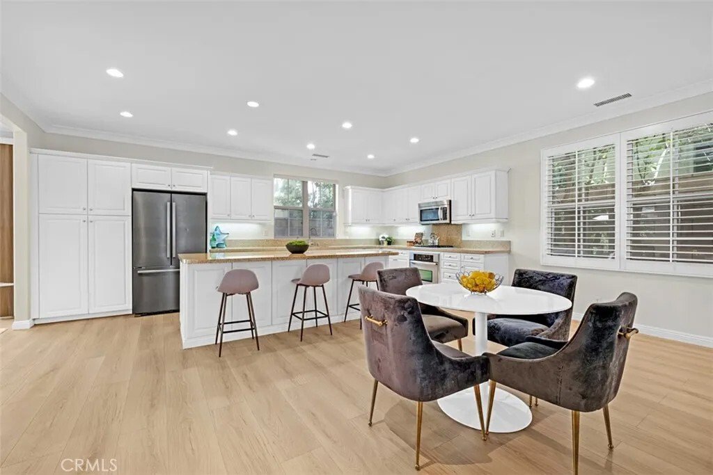 Condo in Irvine, California, United States 2 - 18535622