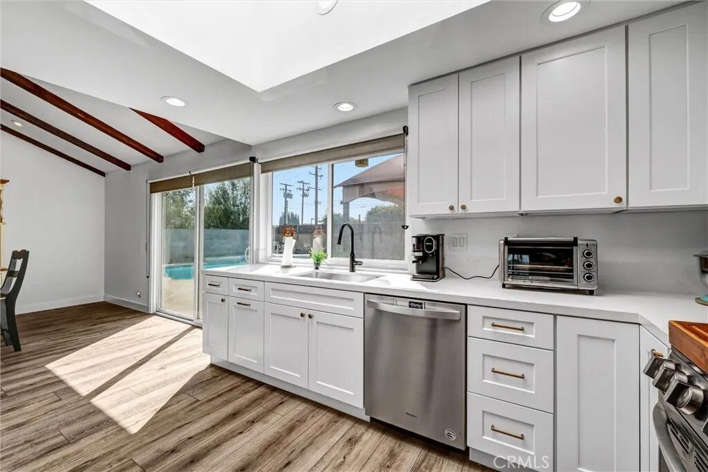 House in Tustin, California, United States 3 - 18535668
