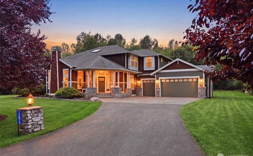 House in Arlington, Washington, United States 1