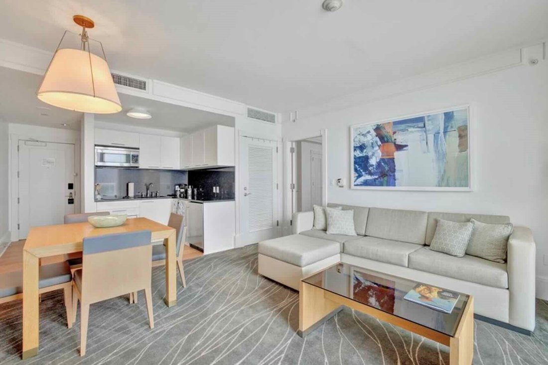 Condo in Fort Lauderdale, Florida, United States 4 - 18536066