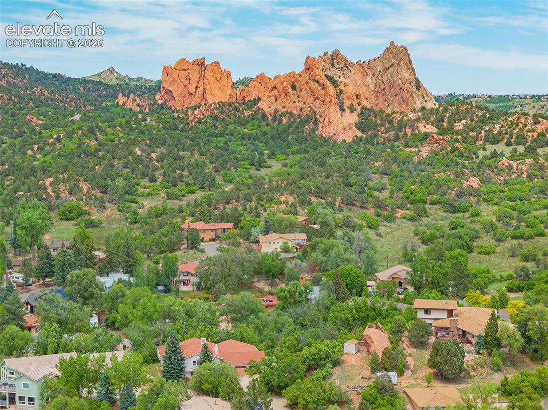 House in Colorado Springs, Colorado, United States 4 - 18154835