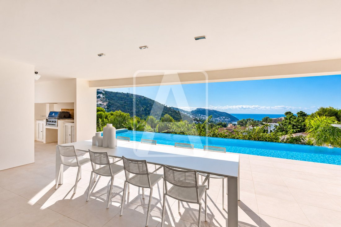 Villa in Moraira, Teulada, Valencian Community 2 - 18533349