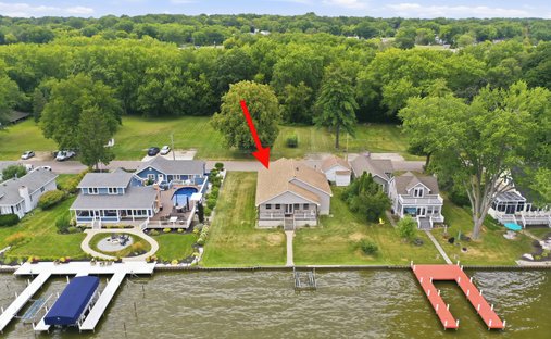 House in Johnsburg, Illinois, United States 1