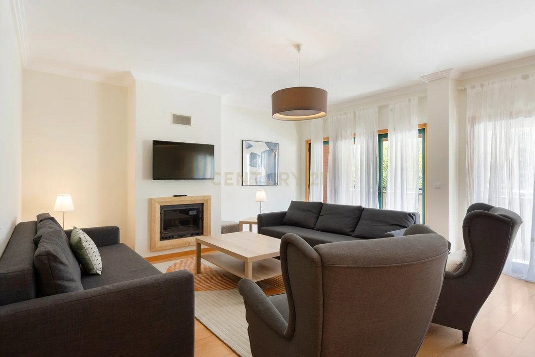 Apartment in Paco de Arcos, Lisbon, Portugal 2 - 18535817