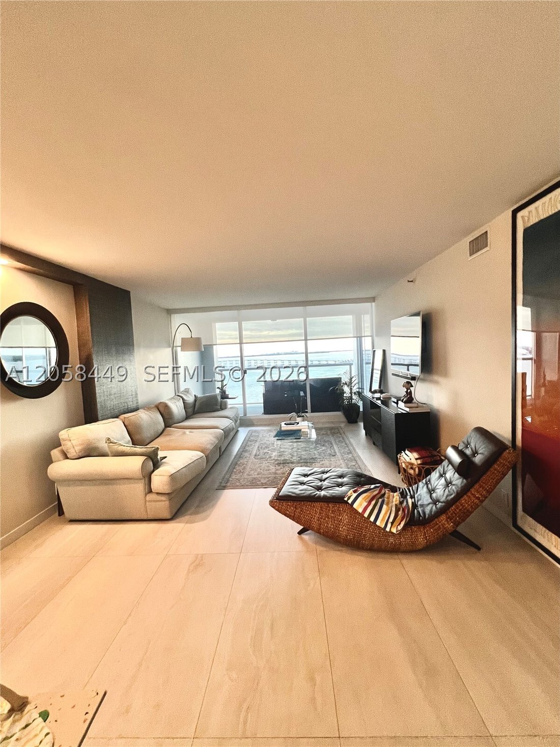 Condo in Miami, Florida, United States 4 - 18534912