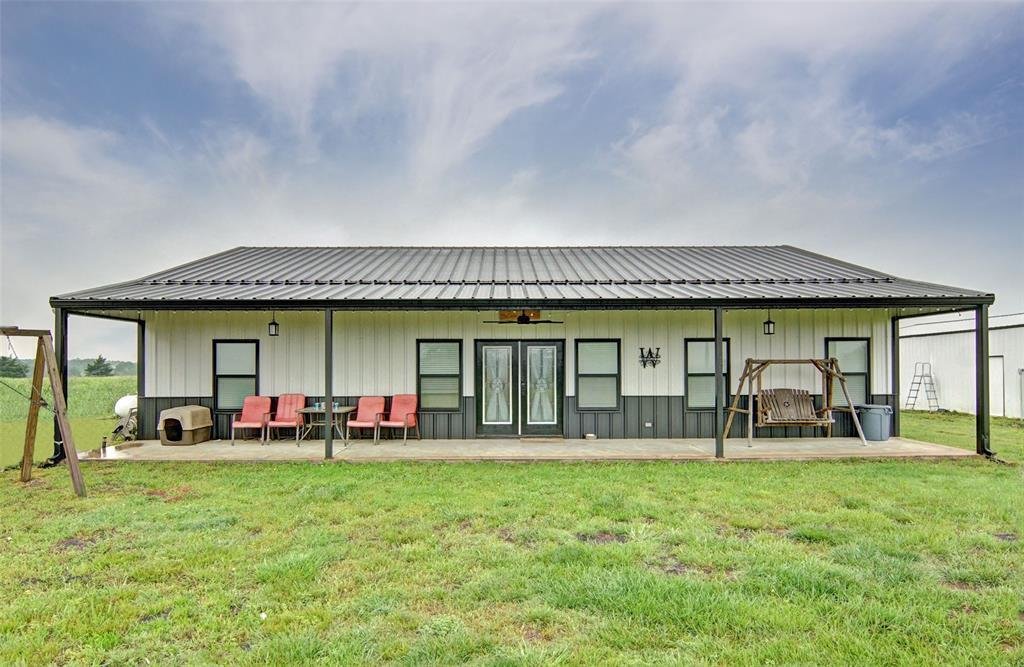 Farm Ranch in Wolfe City, Texas, United States 1 - 18535793