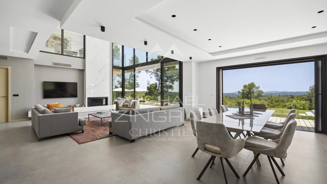 Villa in Nord, Roquefort-les-Pins, France 5 - 18509922