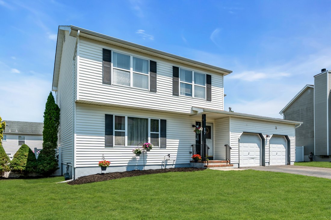 House in Howell Township, New Jersey, United States 1 - 18533138