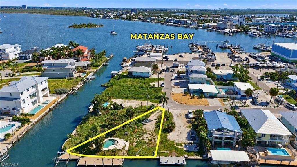 Land in Fort Myers Beach, Florida, United States 2 - 18533616